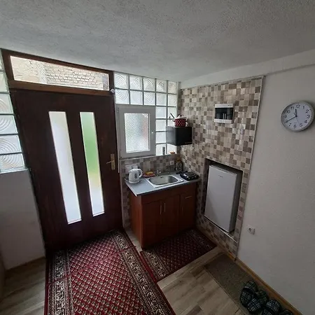 Dino Apartmán *