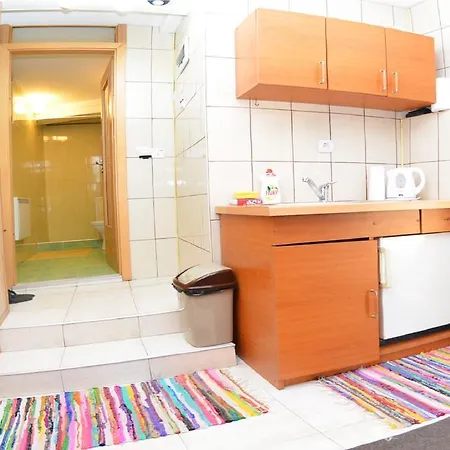 Dino Apartman