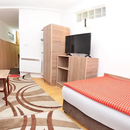 Dino Apartament